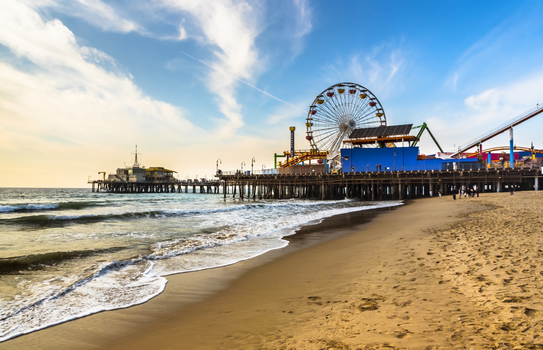Santa Monica Pier (Image: ProDesign studio/Shutterstock)