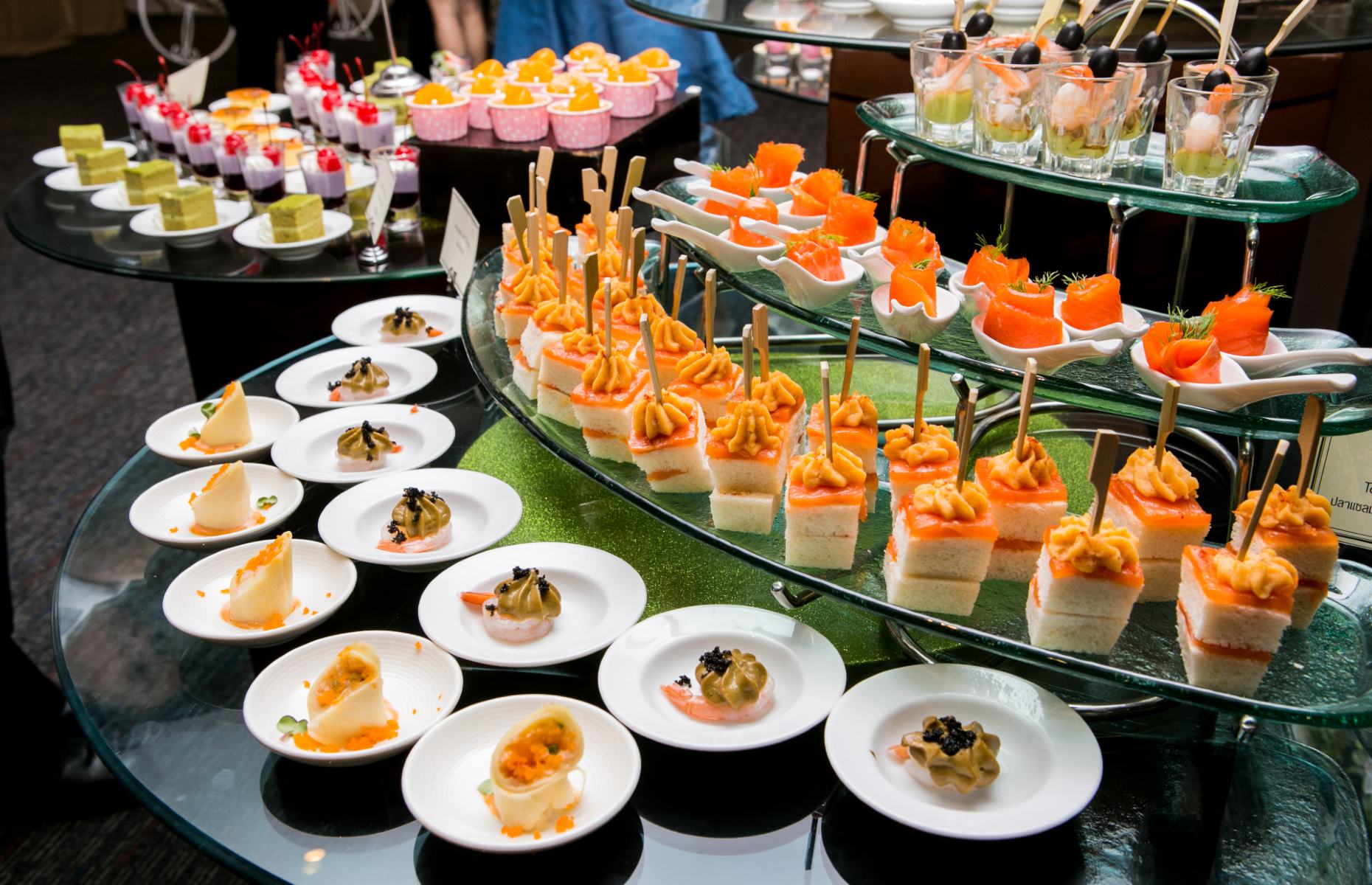 All inclusive buffet (Image: John M Anderson/Shutterstock)