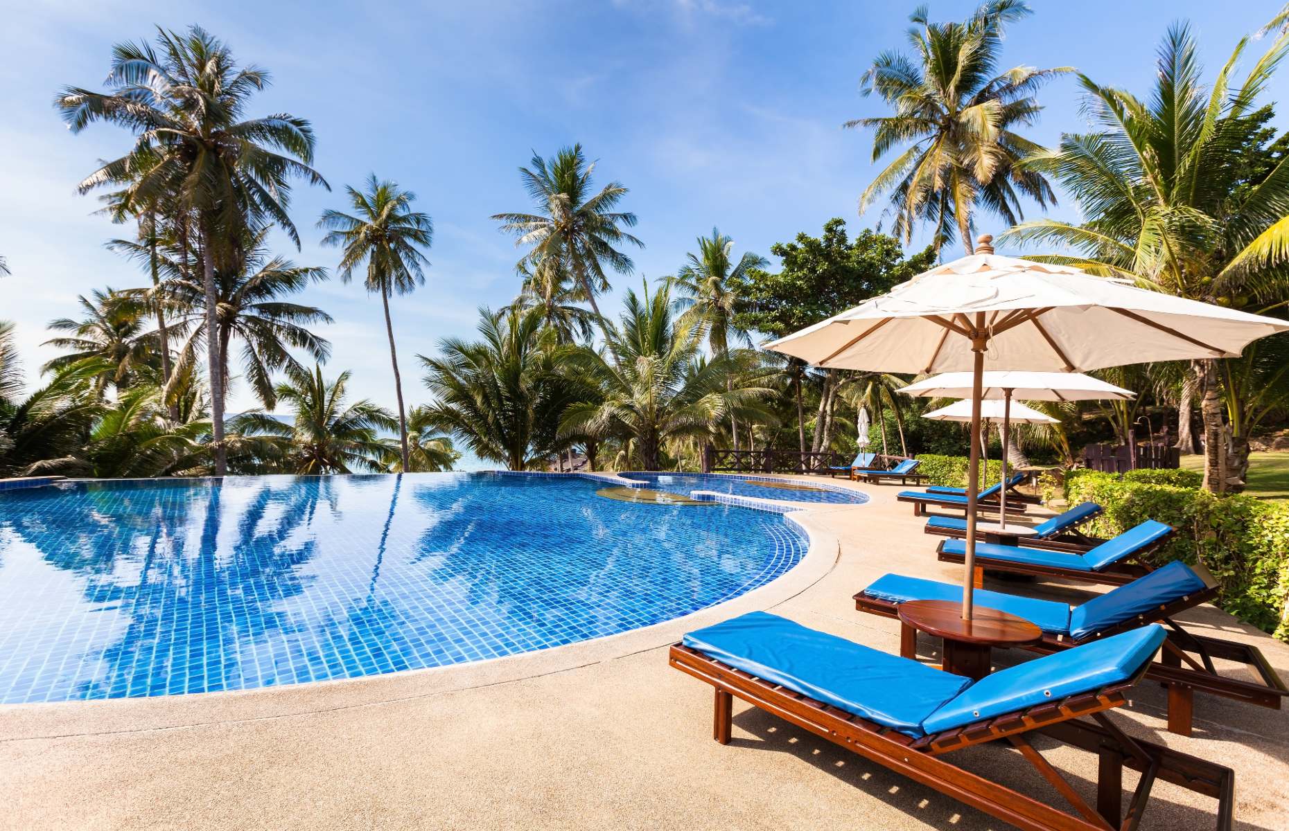 An empty pool during off-season (Image: NicoElNino/Shutterstock)