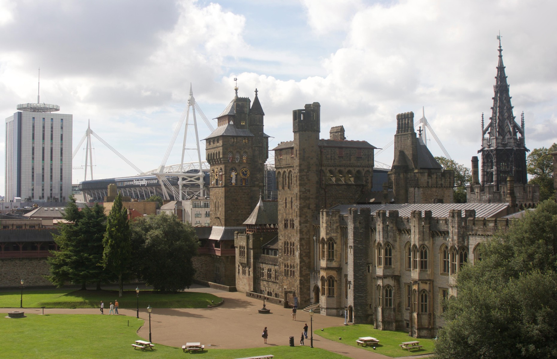 Cardiff Castle with Principality Stadium in the distance (Image:  Robert Gray / Alamy Stock Photo)