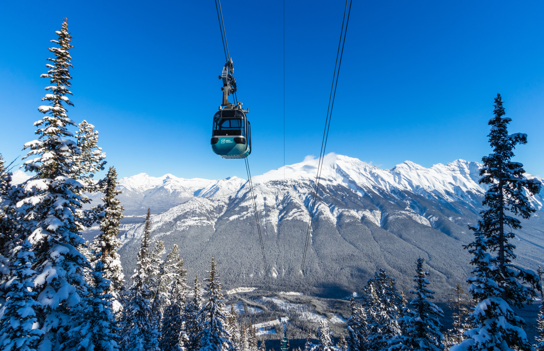 Banff Gondola (Image: Rybarmarekk/Shutterstock)