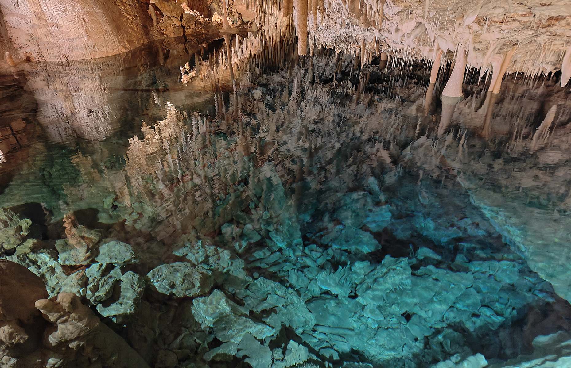 Crystal Caves, Bermuda. (Image: James Draven)