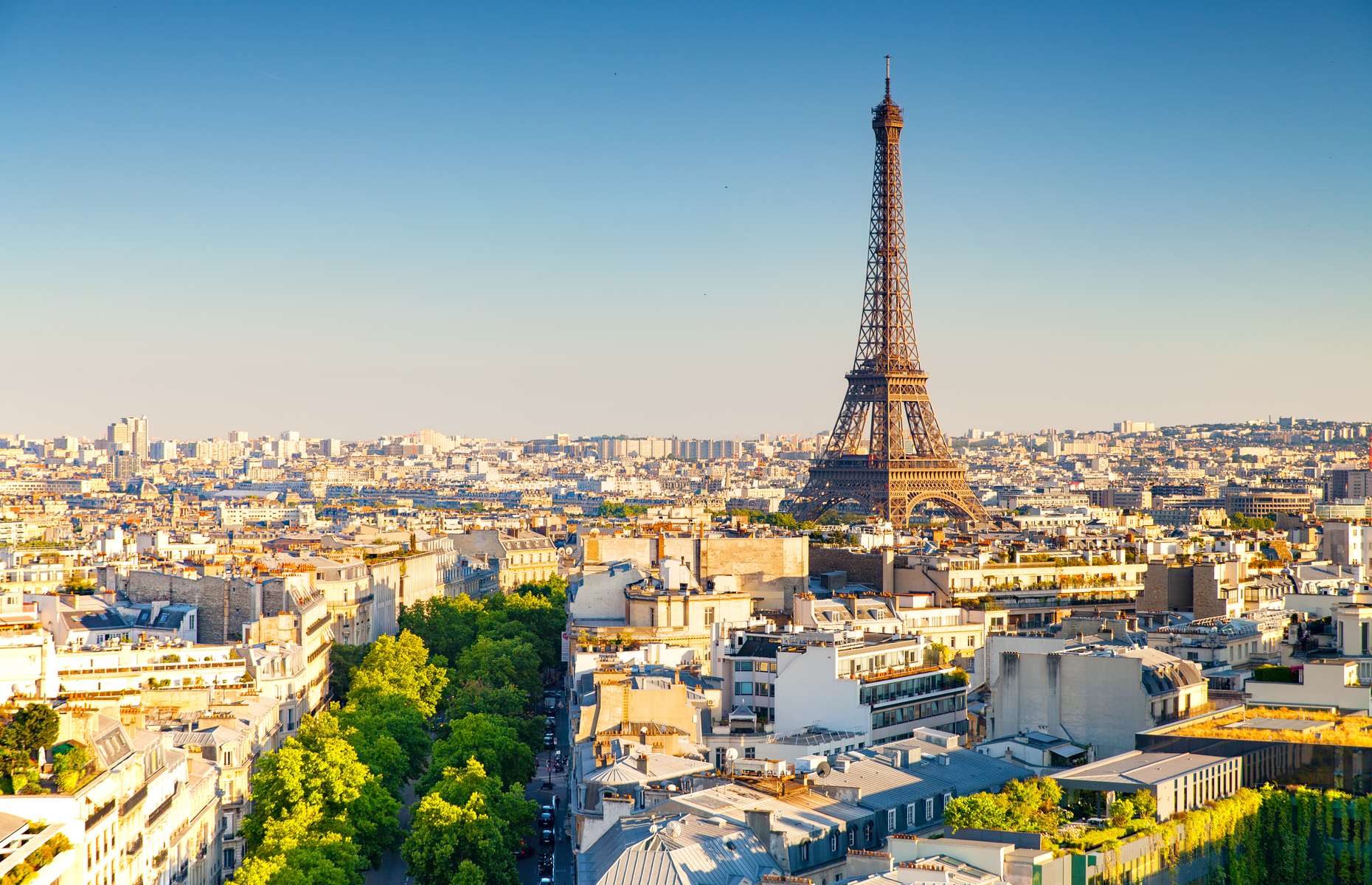 Eiffel Tower in Paris (image: Sean Hsu/Shutterstock)