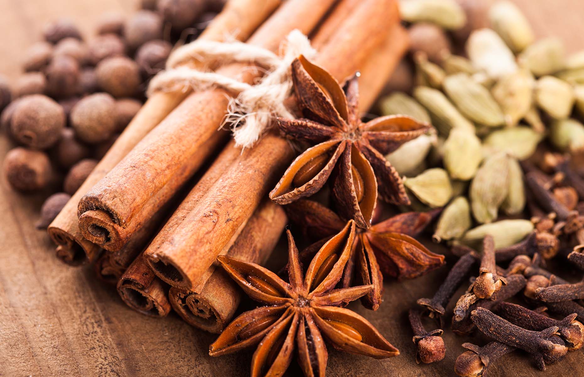 Mixed spices for mulled wine including cinnamon and whole cloves (Image: Oksana Shufrych/Shutterstock)