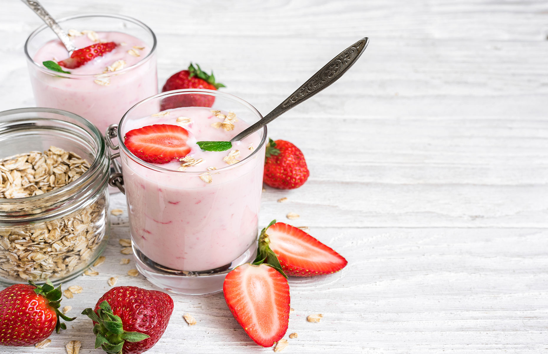 Strawberry yogurt (Image: artem evdokimov/Shutterstock)