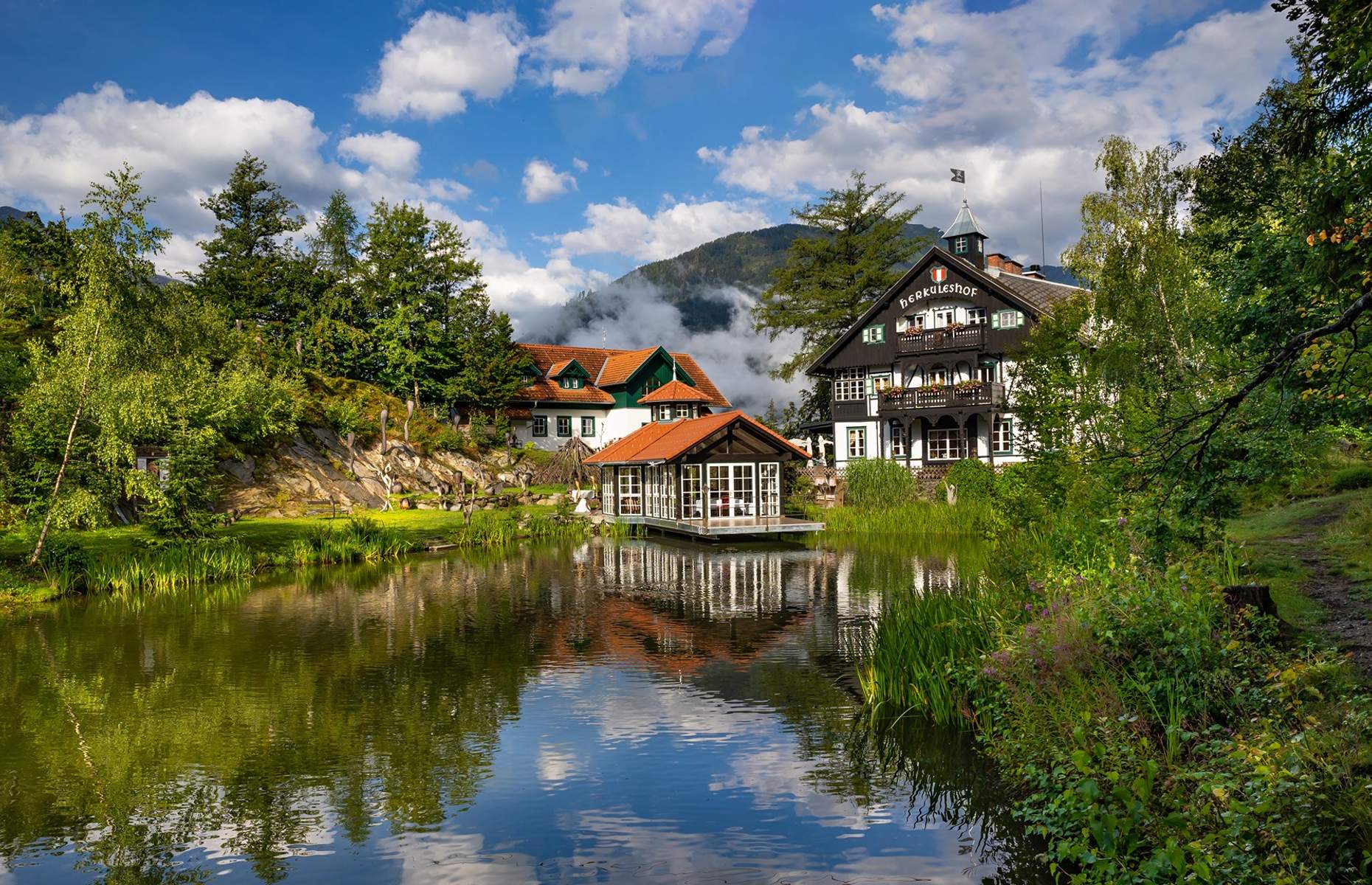 Herkuleshof restaurant (image: Herkuleshof/Facebook)