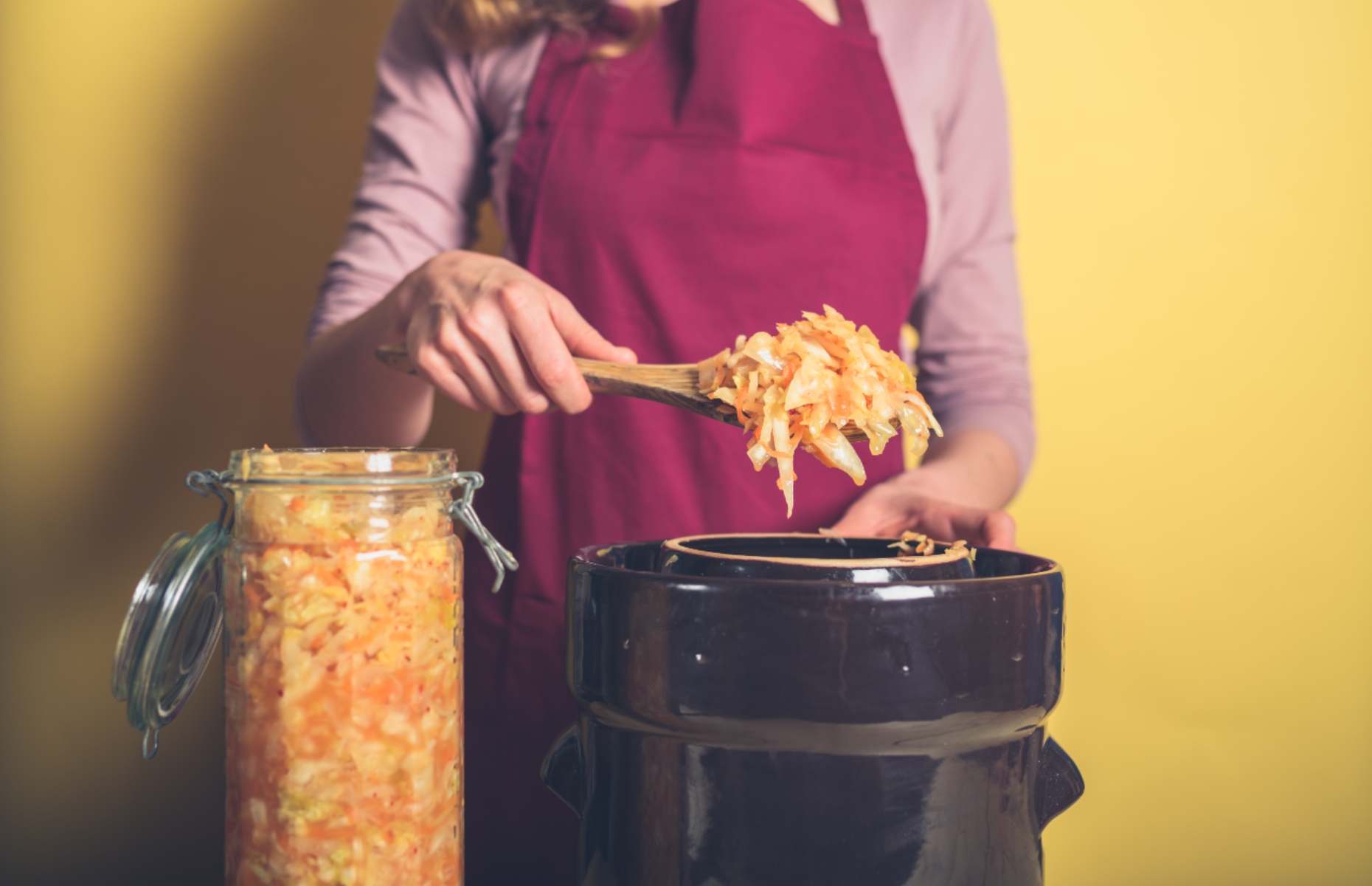 Kilner and a ceramic fermenting jar (Image: Lolostock/Shutterstock )
