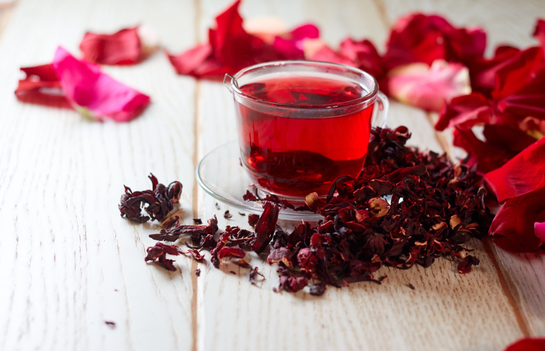 Hibiscus tea (Image:Mironmax Studio/Shutterstock)