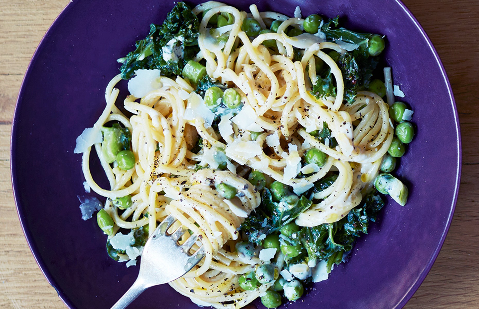 Lisa Faulkner's cacio e pepe, pea and kale spaghetti(Image: Ocado)