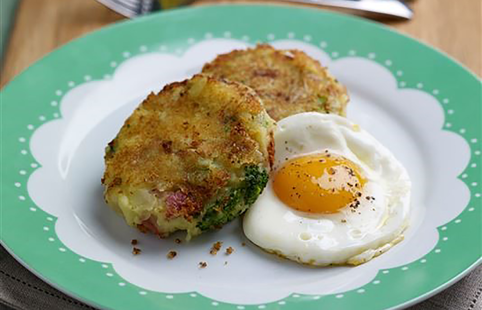 Bacon and broccoli bubble and squeak (Image: Tenderstem/loveFOOD)