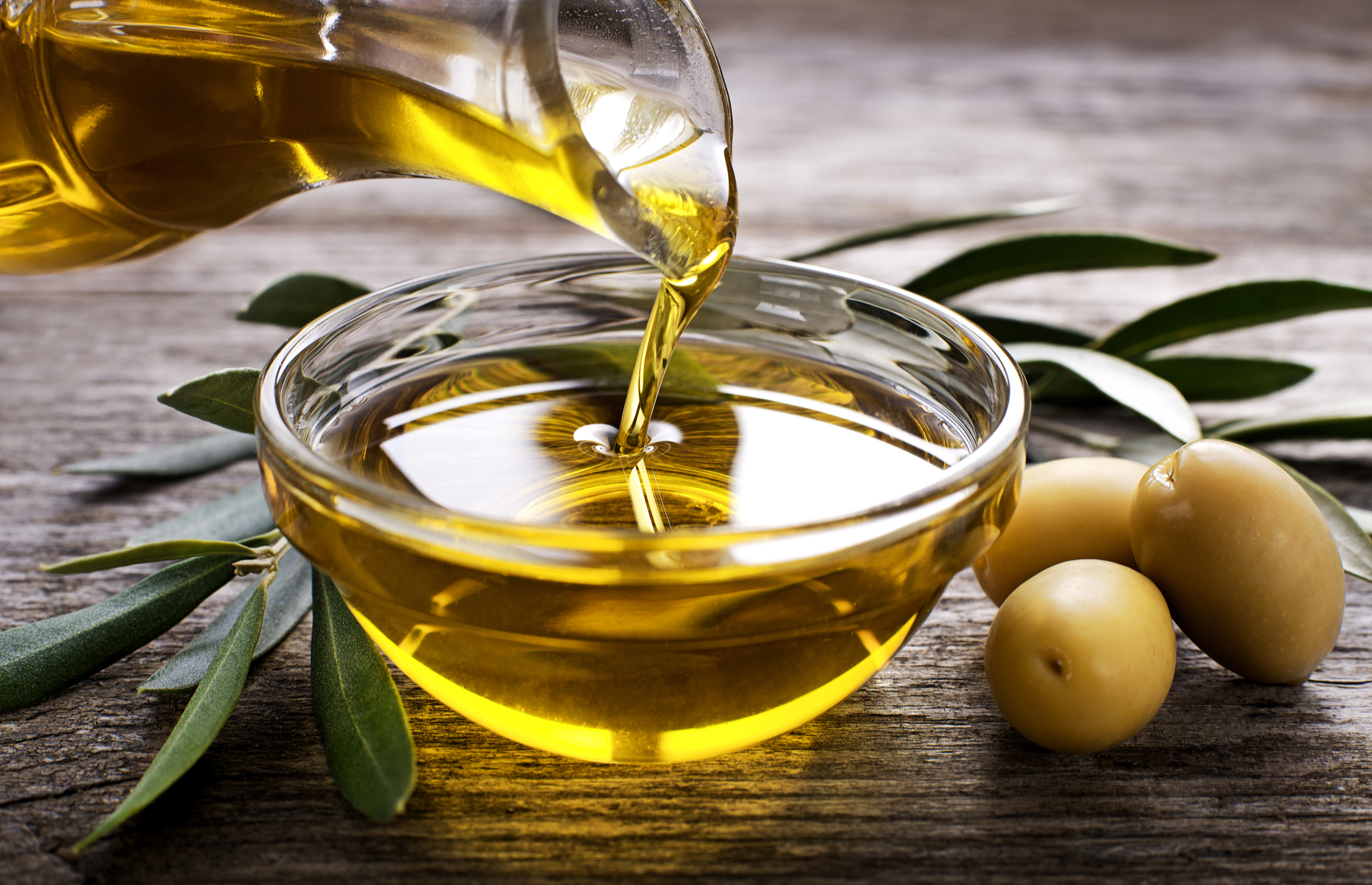 A dish of olive oil (Image: DUSAN ZIDAR/Shutterstock)