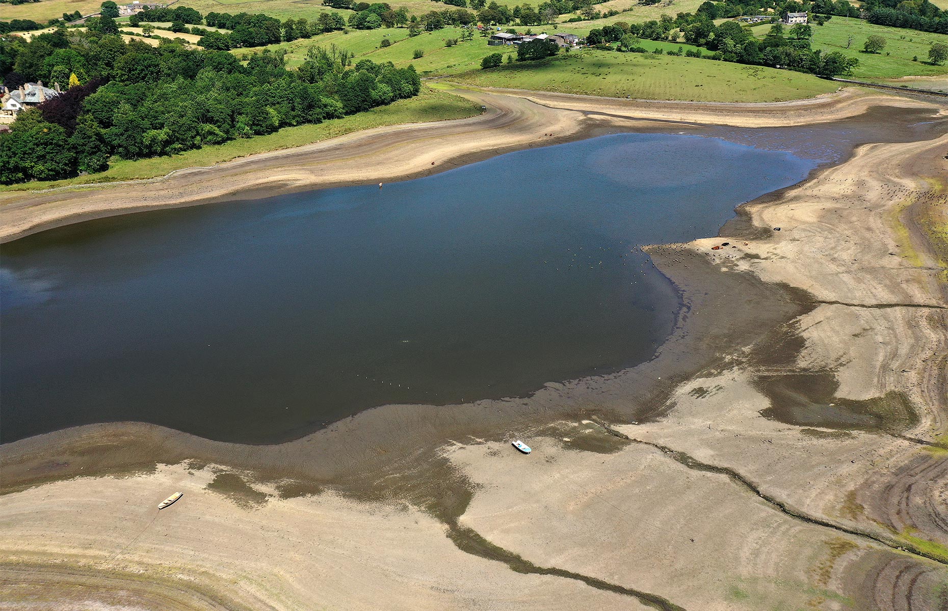 An aerial view of the low water levels at Foulridge Upper reservoir. (Image: Christopher Furlong / Staff / Getty Images)