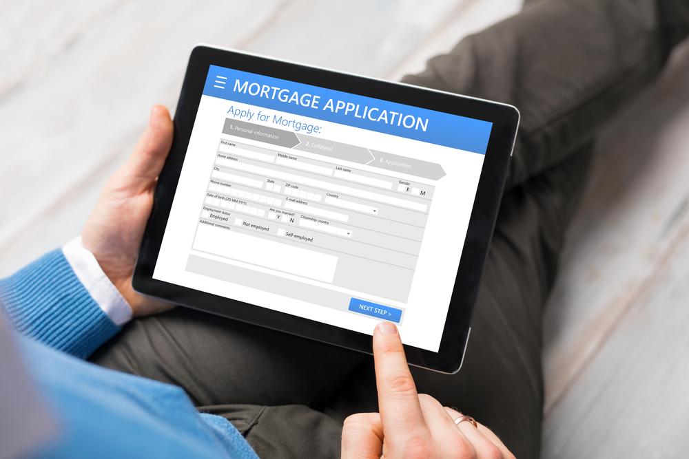 Applying for a mortgage online (Image: Shutterstock)