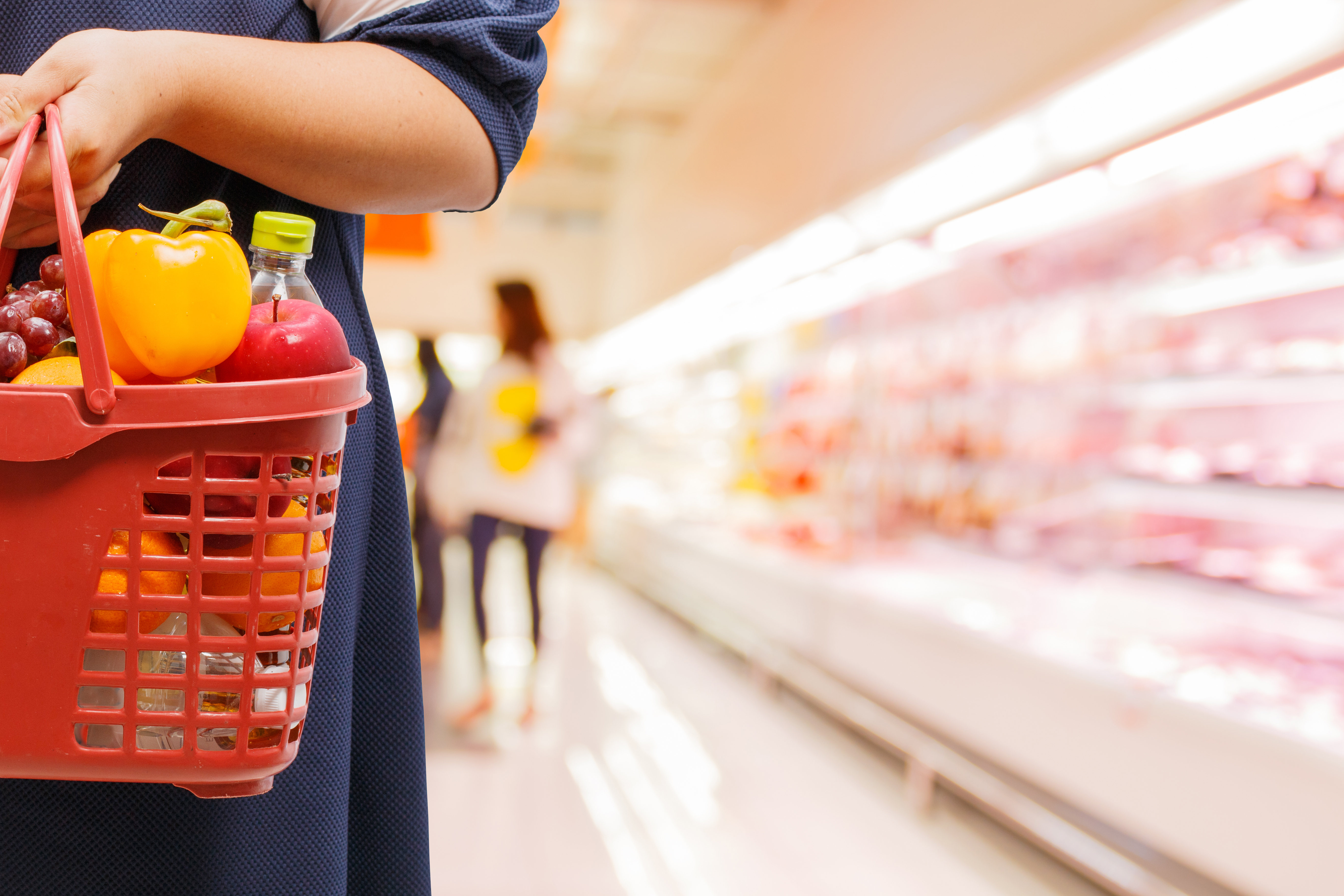 New Year's resolutions: cut your grocery bill (Image: Shutterstock)