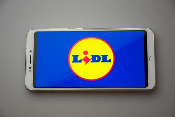Lidl app. (Image: Shutterstock/David Marin Foto)