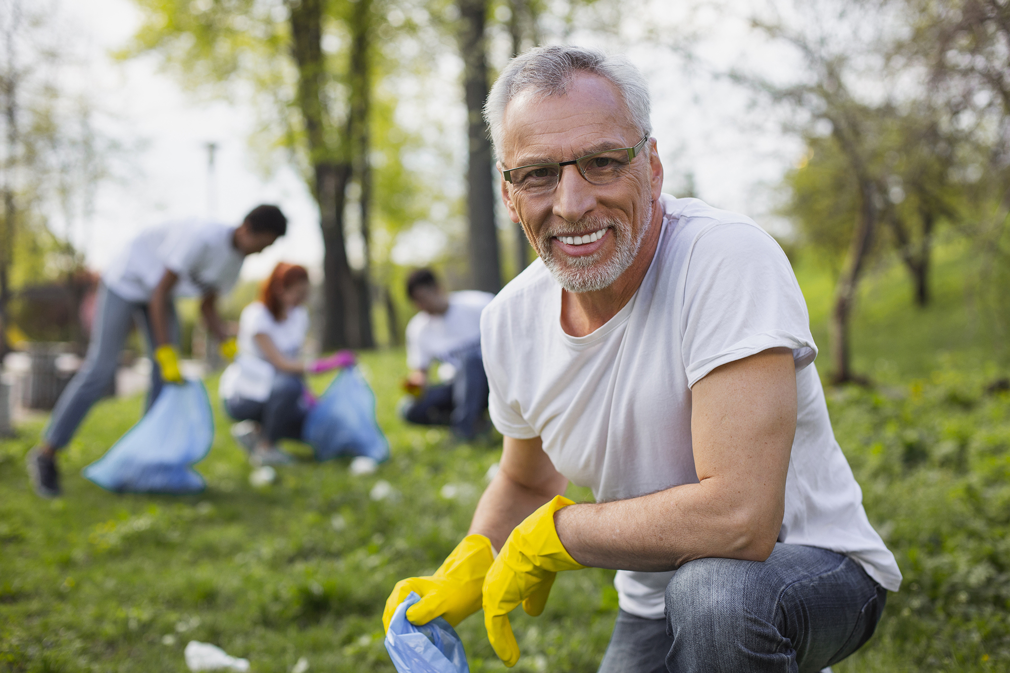 A retired volunteer. (Image: Shutterstock)