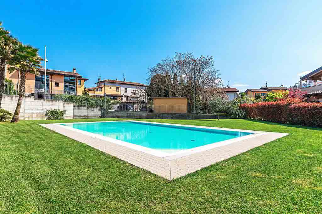 A private swimming pool is a big plus is in the holiday hotspot. Image: Dream Properties in Italy / Rightmove