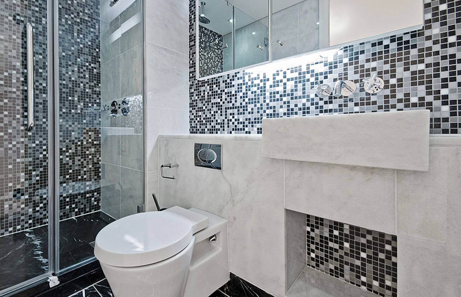 Eco home features dual flush toilet