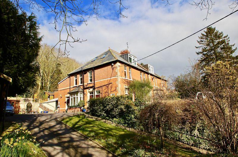 Ashwell Lane: Gorgeous homes for sale in Glastonbury