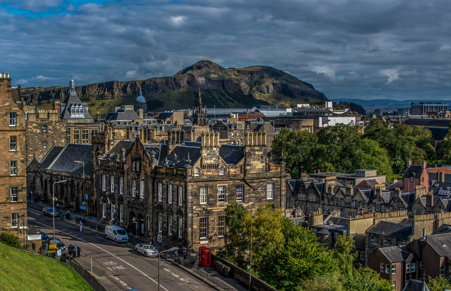 Homeowners in the historic city of Edinburgh could charge the steepest rent. Image: NVVisuals / Shutterstock