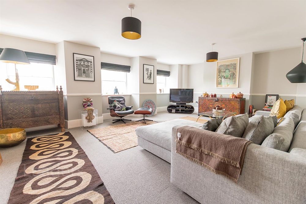 Three bedroom house for sale in Brighton