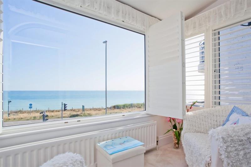 Marine Drive house for sale in Brighton