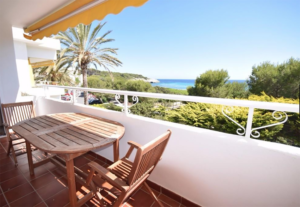 Three-bedroom house for sale in Menorca