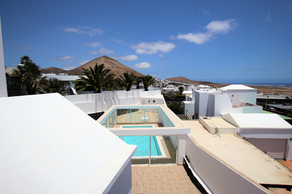 Tias Lanzarote four bed holiday home