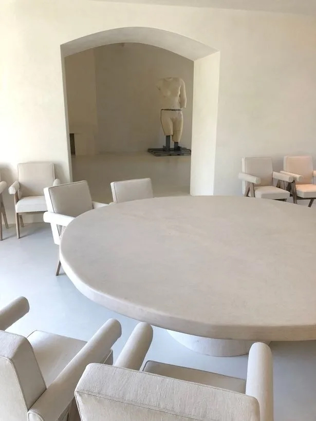 A glimpse inside the house he has designed for his family to live in shows his minimalist aesthetic. Image: @kanyewest / Twitter