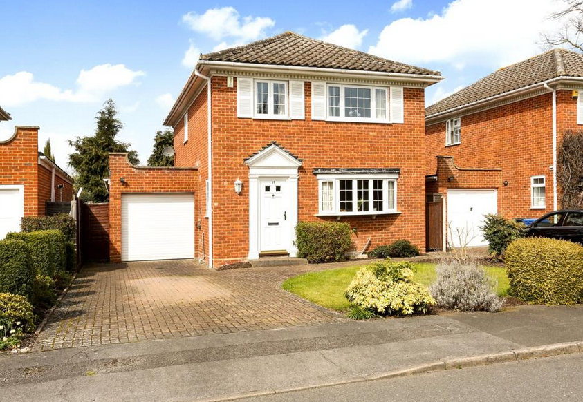 Harrington Close: Wonderful homes for sale in Windsor